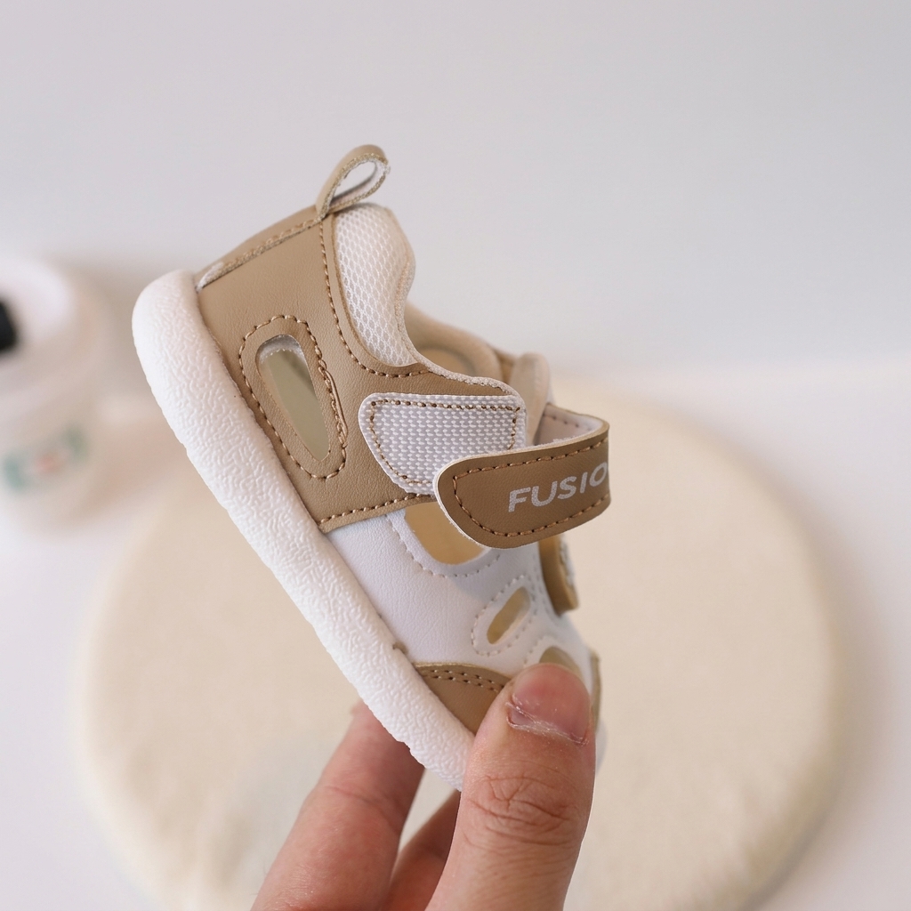 Toddler "FUSION" Closed-Toe Leather Walking Sandals thumbnail 6